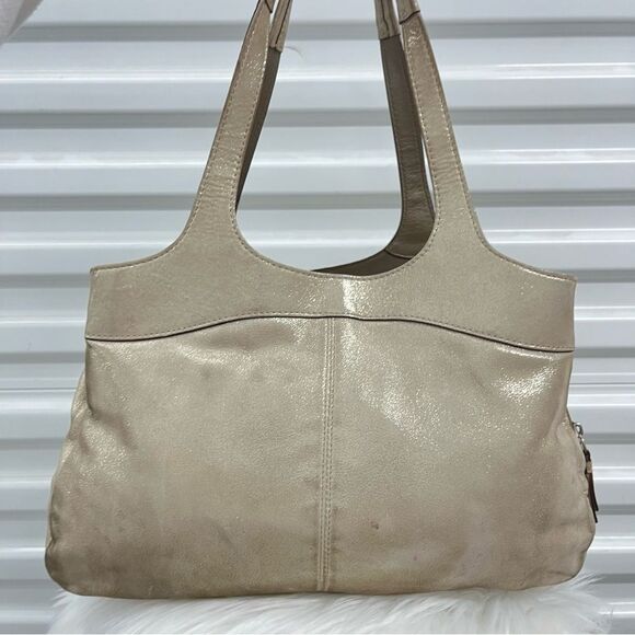 • COACH Shimmer Champagne Leather Carryall Tote Gallery Shoulder Bag - Picture 4 of 13
